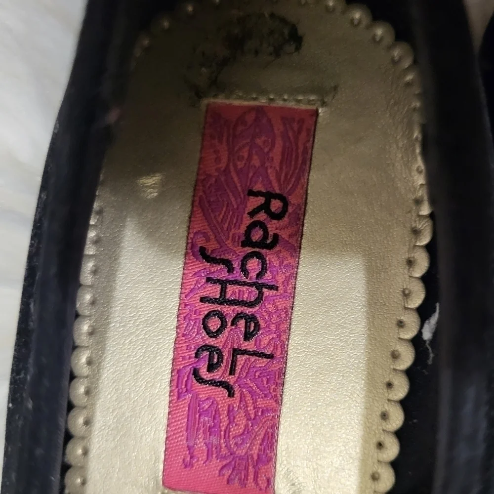 Racheal's Shoes (‎ Brand) Black Suede Studded GIirls Loafers Size 4